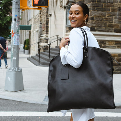 Hudson + Bleecker Bon Voyage Garment Bag - Black