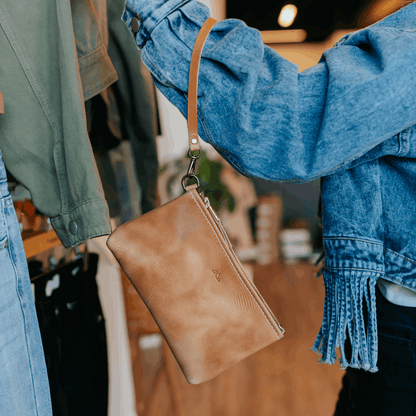 Range Leather McKinley Clutch