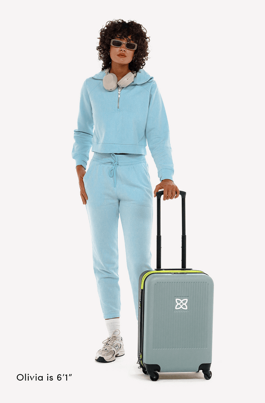 Sherpani Meridian 22" Carry-On Luggage