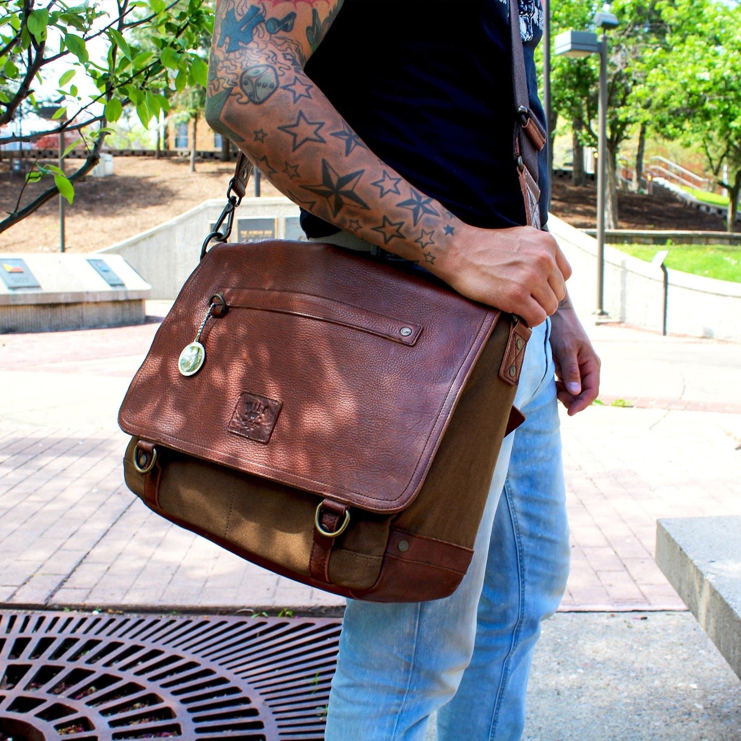 Will Leather Goods Wallace Messenger Bag