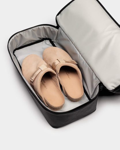 Portland Gear Cascade Weekender Compact shoe compartment in Black