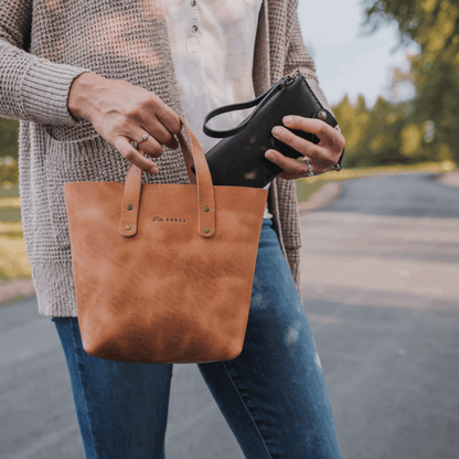 Range Leather Rainier Mini Crossbody Tote