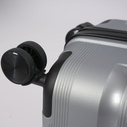 Sole Premise 20-inch Silver Carry-On Hardcase Luggage