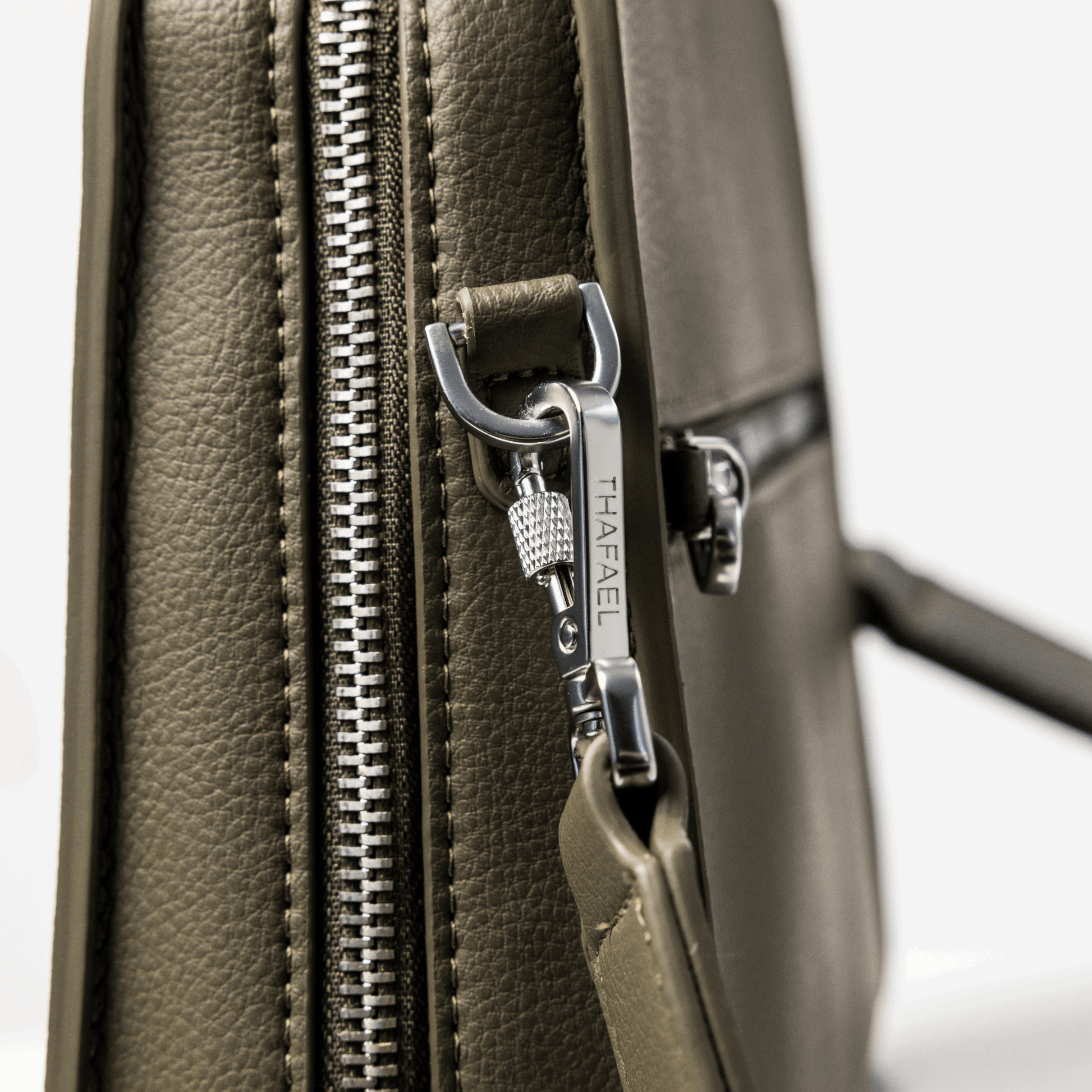 Thafael La Trotteuse Crossbody Travel Bag