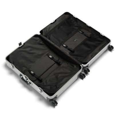 Zero Halliburton Geo Aluminum | Large Travel Case