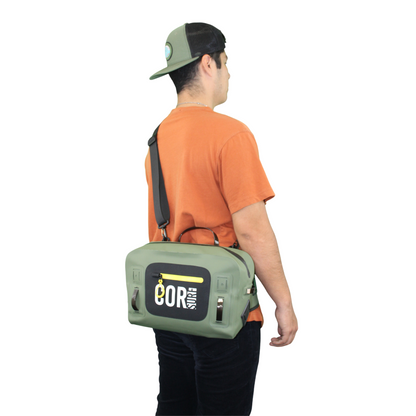 COR Surf Molokai Waterproof Lumbar Pack - 8L (Free IPX8 Cell Phone Case)
