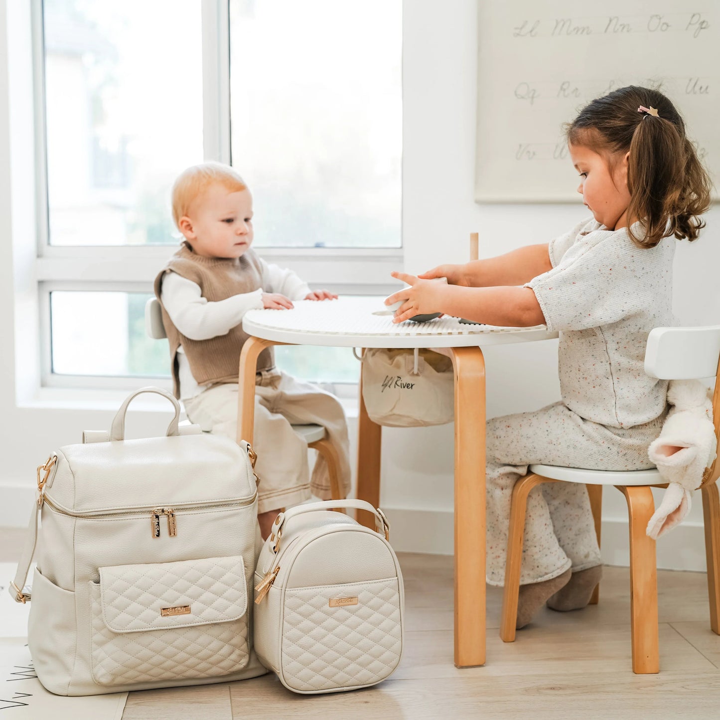 Luli Bebe Classic Snack Bag | Pearl White