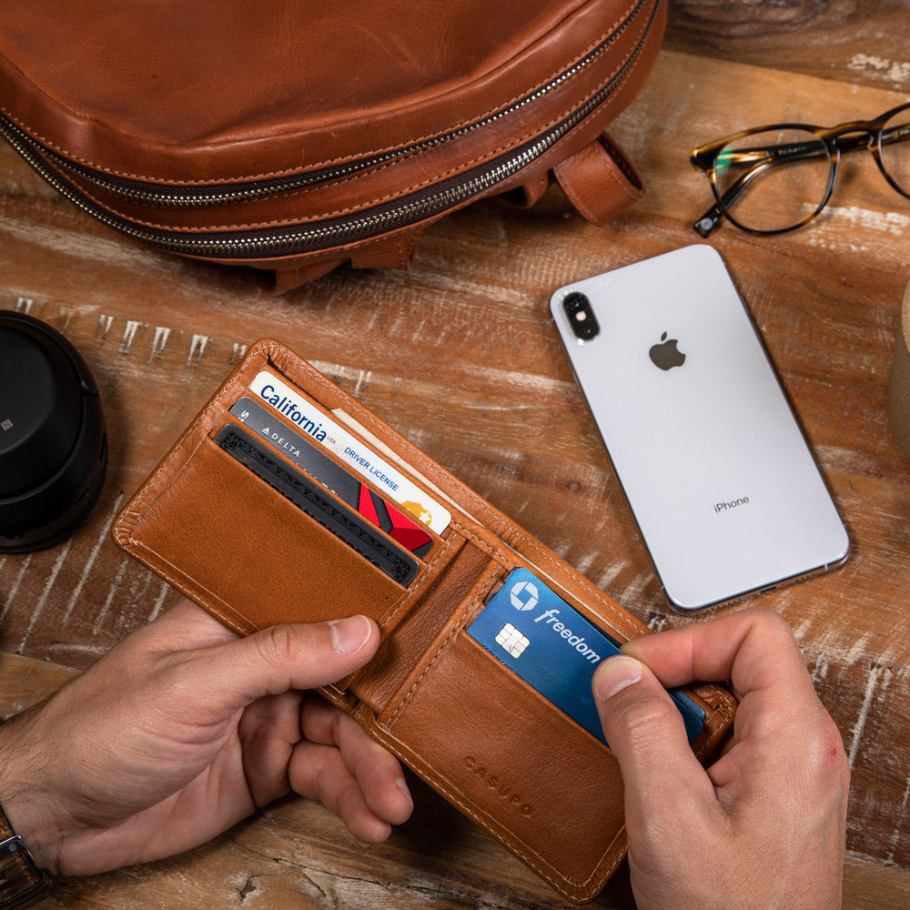 CASUPO Large Billfold Wallet with RFID protection - Natural