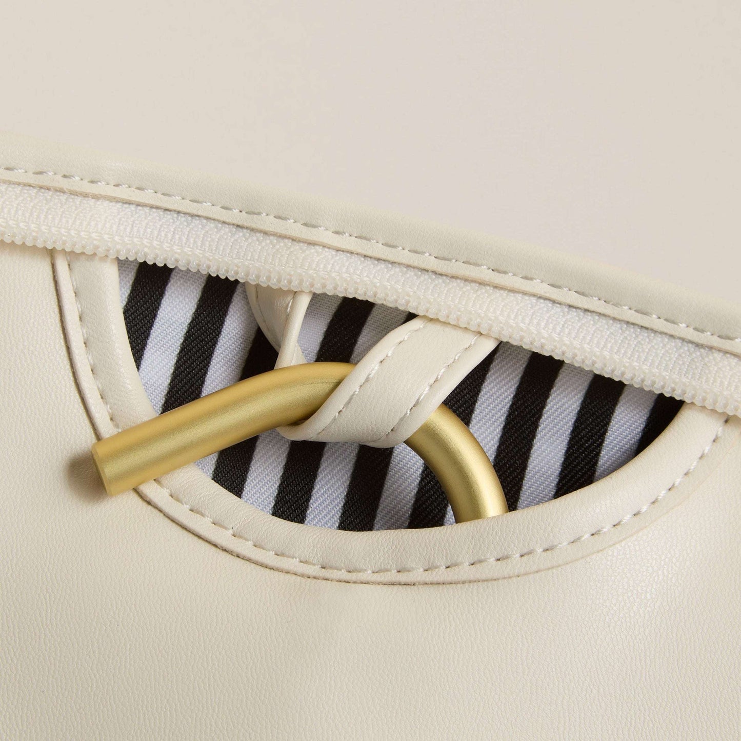 Hudson + Bleecker Bon Voyage Garment Bag - Ecru