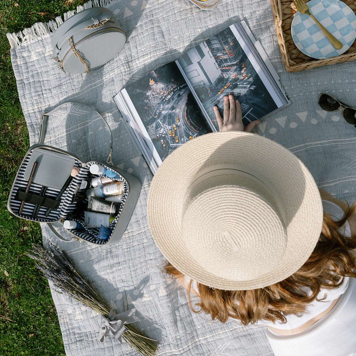 Hudson + Bleecker Jetsetter Train Case - Lagoon Blue