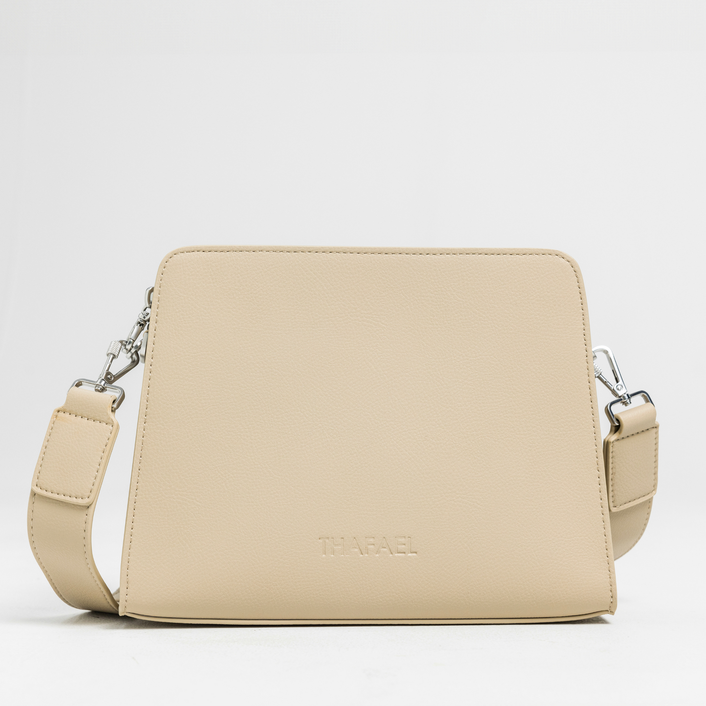 Thafael La Trotteuse Crossbody Travel Bag