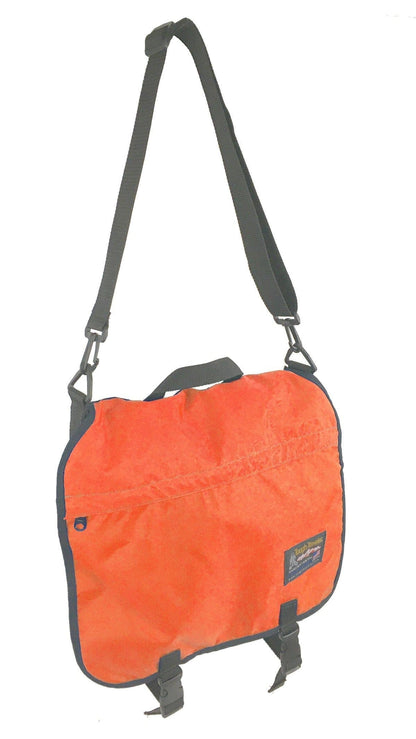 Tough Traveler HARVEY Messenger Bag