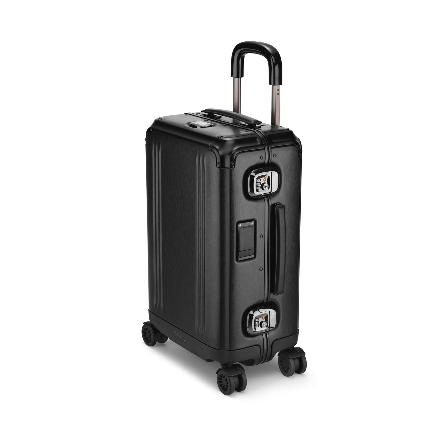 Zero Halliburton Pursuit Aluminum | International Carry-On Case