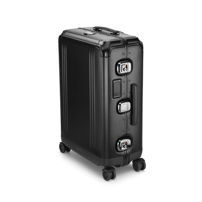 Zero Halliburton Pursuit Aluminum | Medium Travel Case