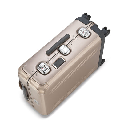 Zero Halliburton Pursuit Aluminum | Medium Travel Case